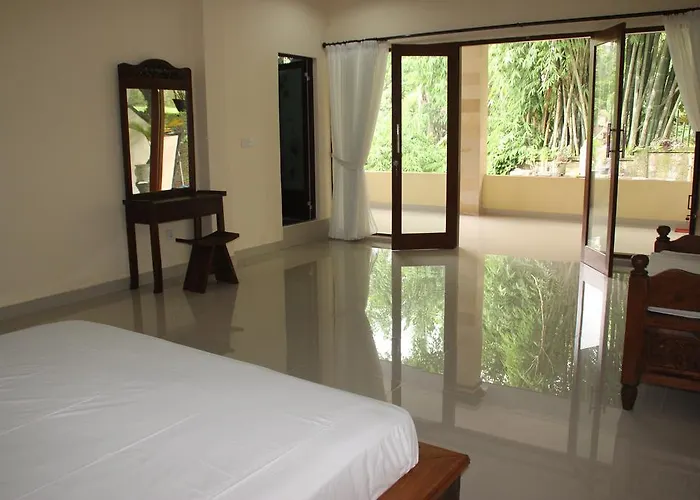 Bed & Breakfast Wins 2*